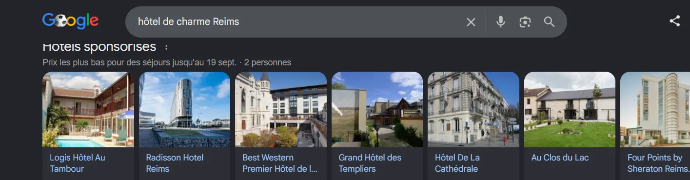 Module hôtels de Google pour « hôtel de charme Reims » : hôtels rémois affichés dont Grand Hôtel des Templiers, Radisson, Best Western et Au Clos du Lac. Relevé de juillet 2026.